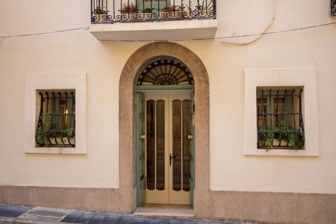 拉巴特Town House Steeped In History别墅 外观 照片